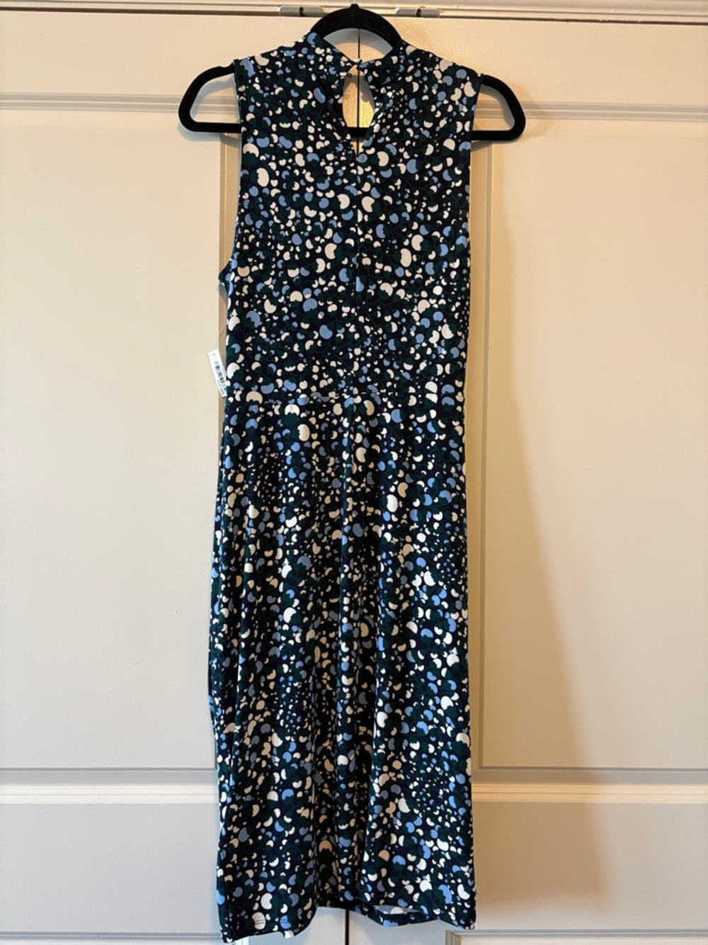 Lark & Ro Navy and White Printed Sleeveless Midi Dress - Picture 4 of 4